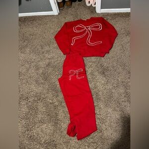 Krista Horton Shop Staycation bow sweatseat 🎀